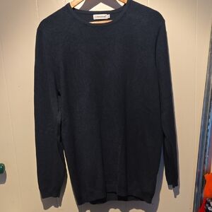 Men's Classic Navy Crewneck Sweater